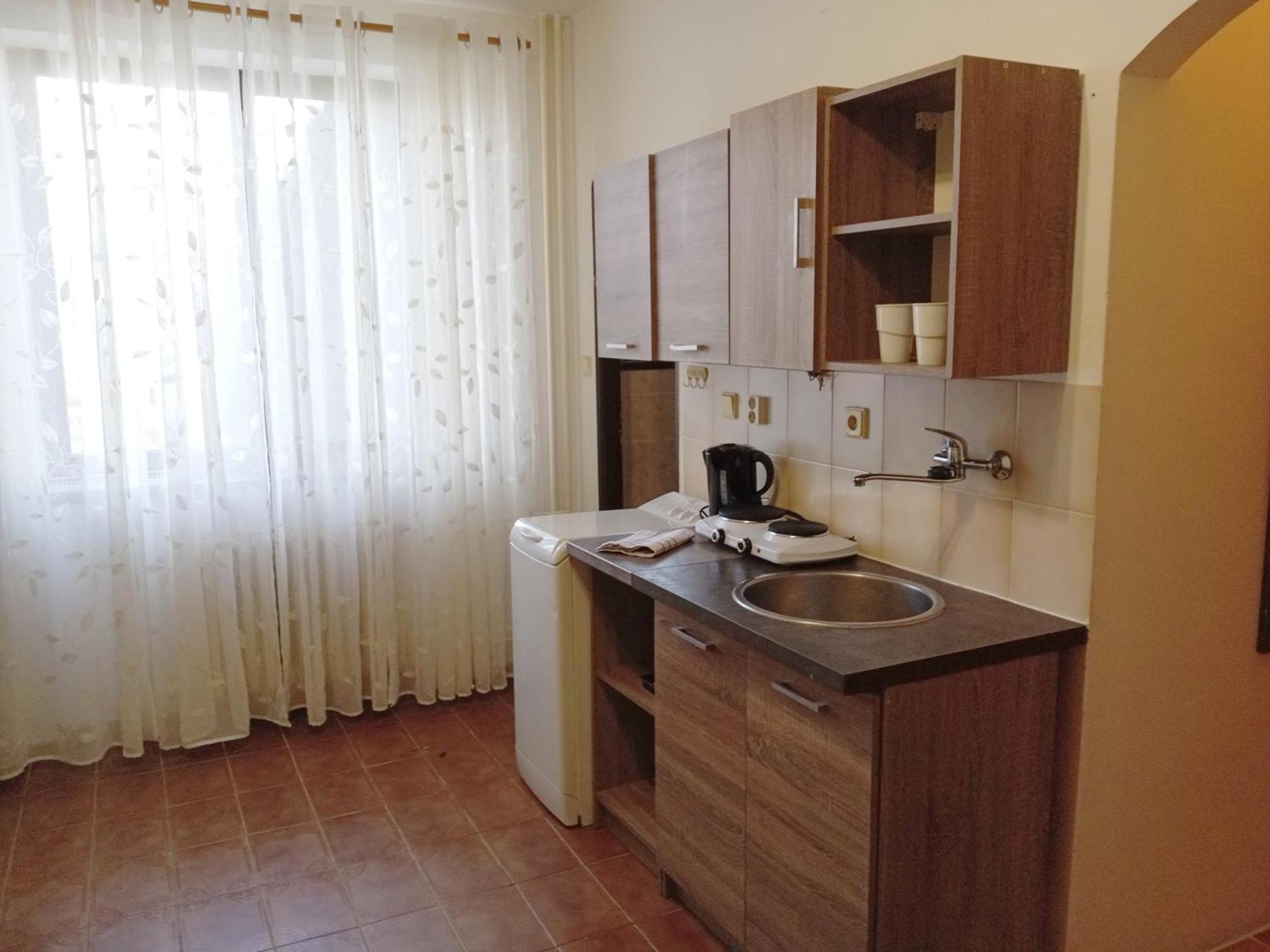Apartments Alena - كارلوفي فاري الغرفة الصورة